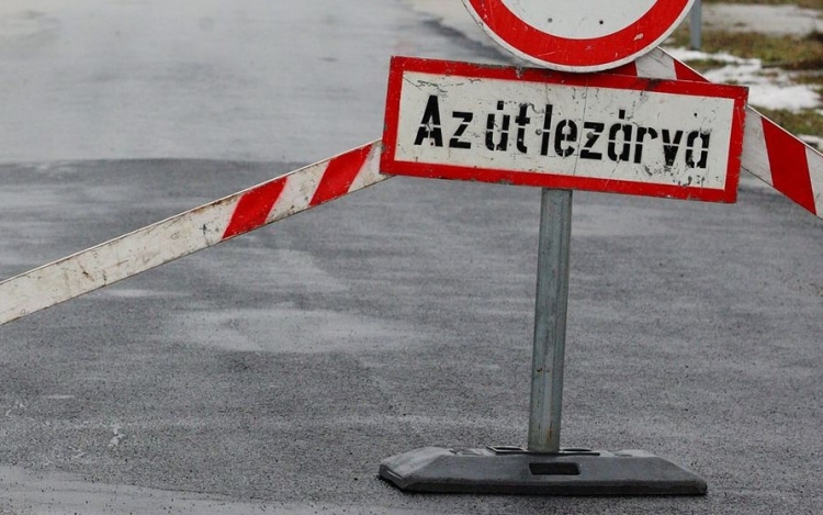 Két napra lezárják a Beregszászi utca Fiskális úti csatlakozását