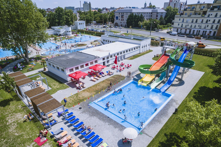 Naponta ezerötszáznál is többen látogatják a megújult fehérvári strandot