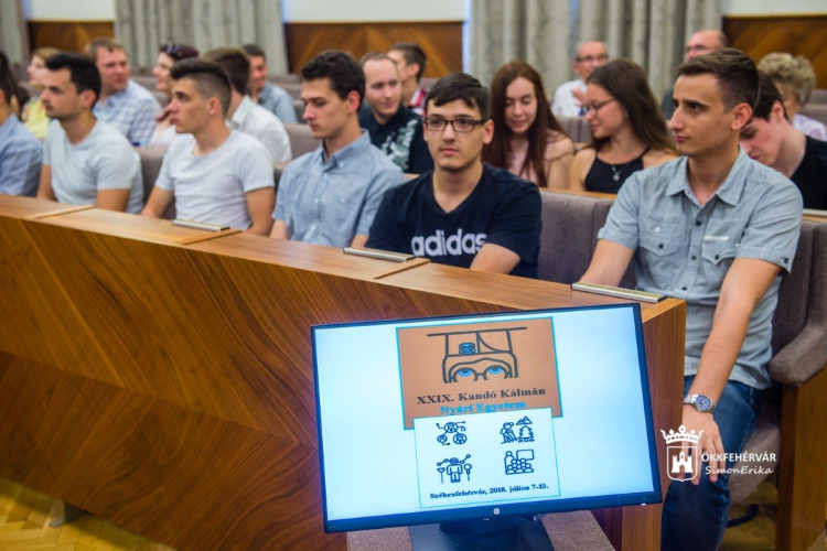 Elkezdődött a XXIX. Kandó Kálmán Nyári Egyetem Székesfehérváron