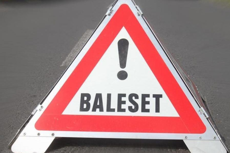 Árokba hajtott egy autó az M7-es autópályán, sérült is van
